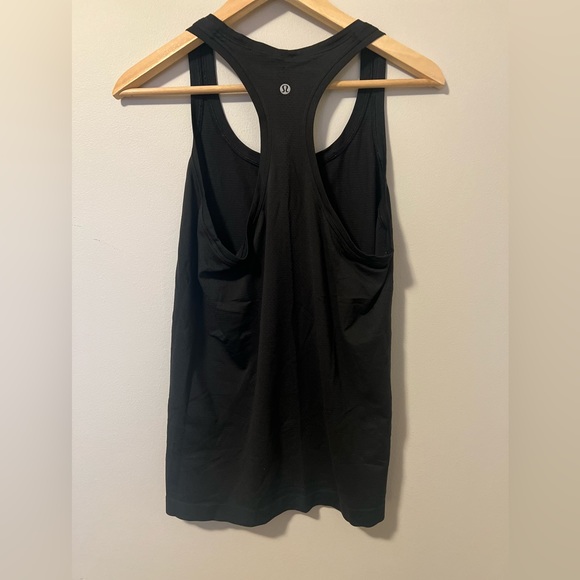 Lululemon Swiftly Tech Tank Top 2.0 | Black, Size 8 - Picture 3 of 5